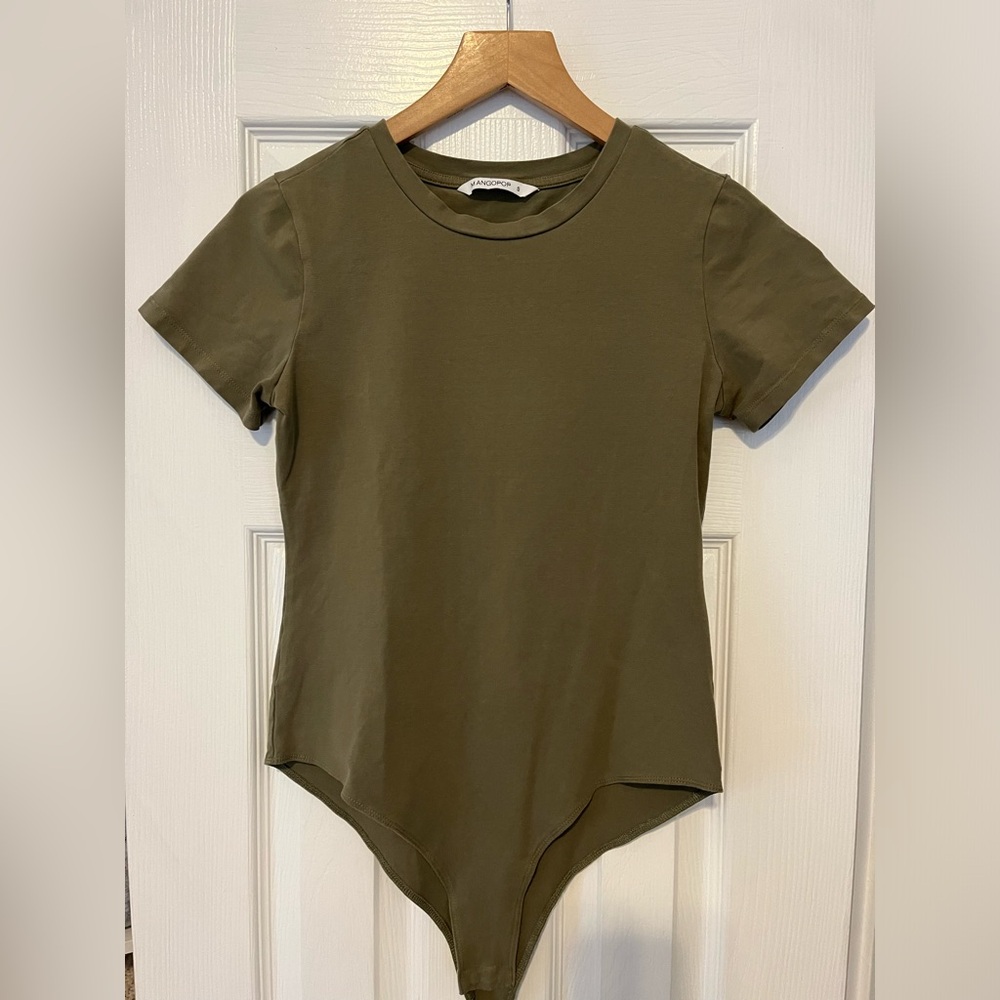 Round Neck Short Sleeve Bodysuit (Army Green)